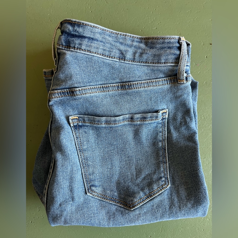 Old Navy Higher then High rise flare size 10
